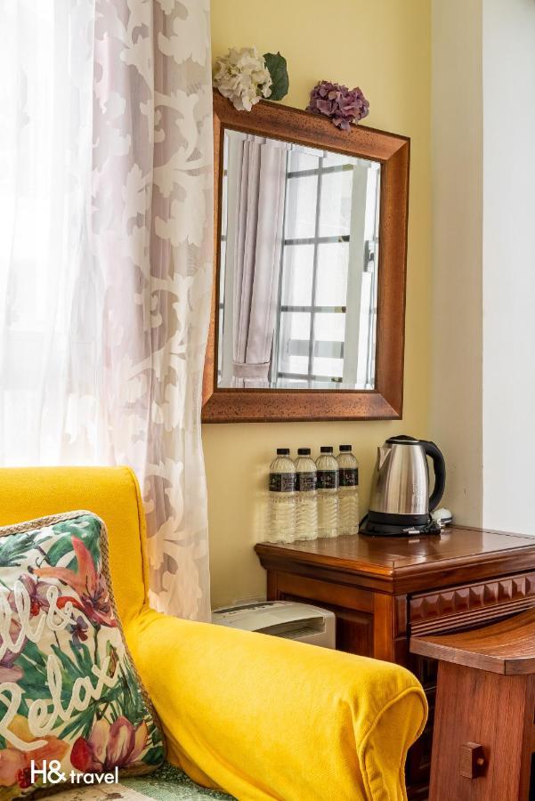 White Cotton Candy Homestay Hualien Extérieur photo