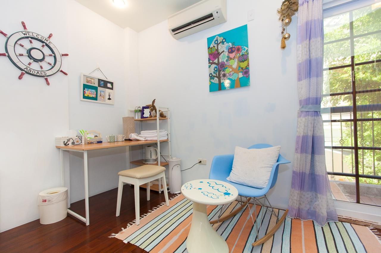 White Cotton Candy Homestay Hualien Extérieur photo